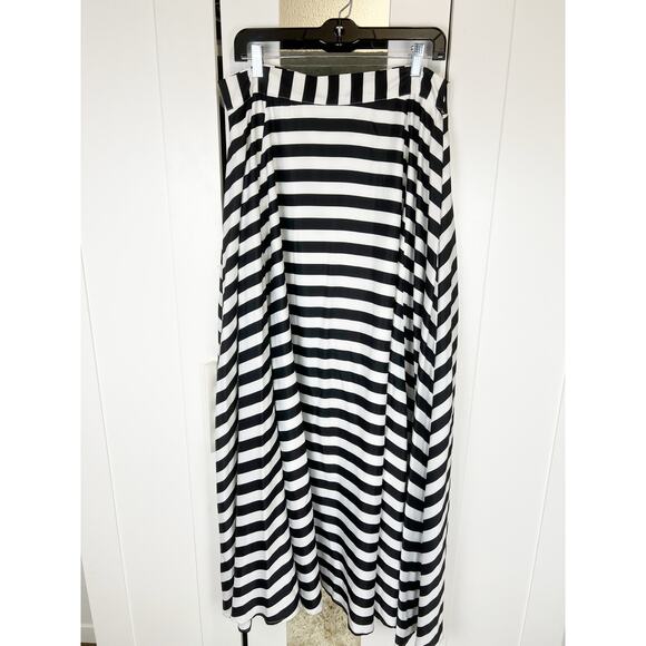 Gracia Black White Striped High Waist A-Line Maxi Skirt XL | Flare - Picture 2 of 10